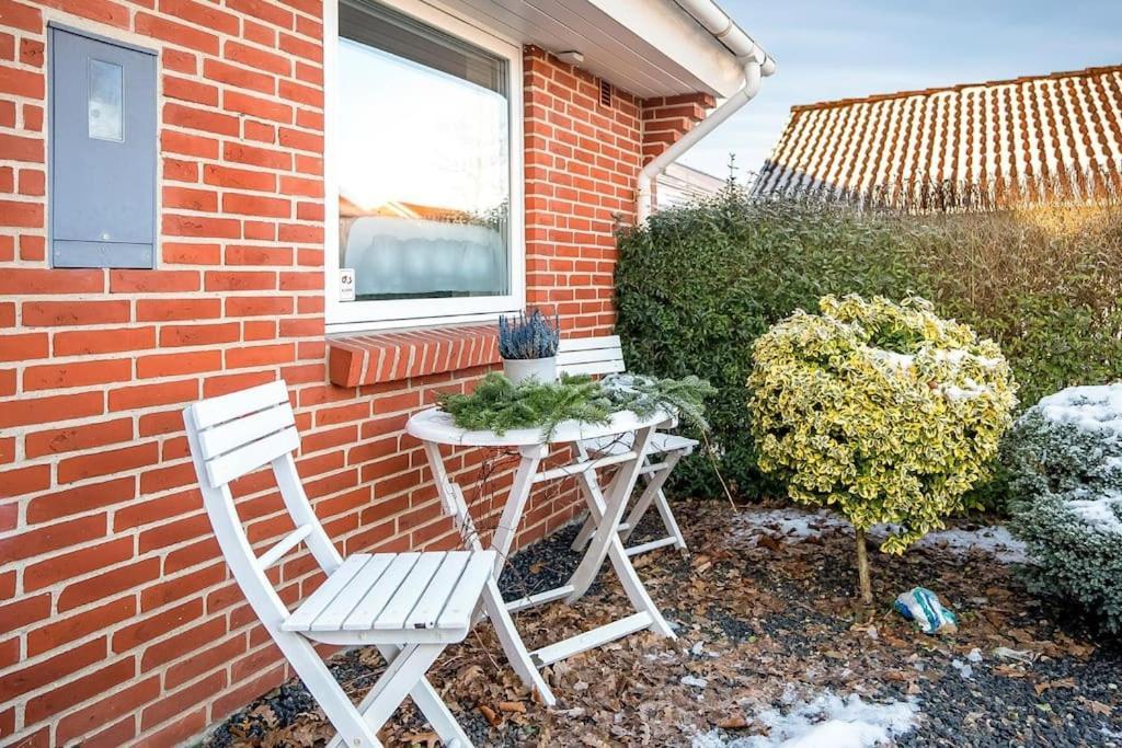 Nice And Cozy Family House At Billund Center Extérieur photo