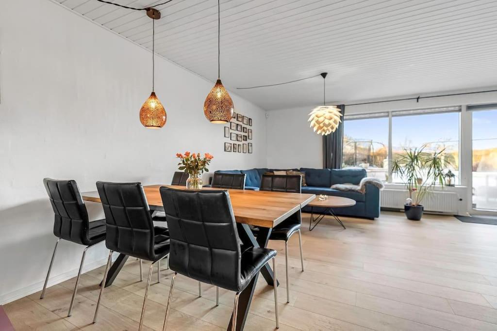 Nice And Cozy Family House At Billund Center Extérieur photo